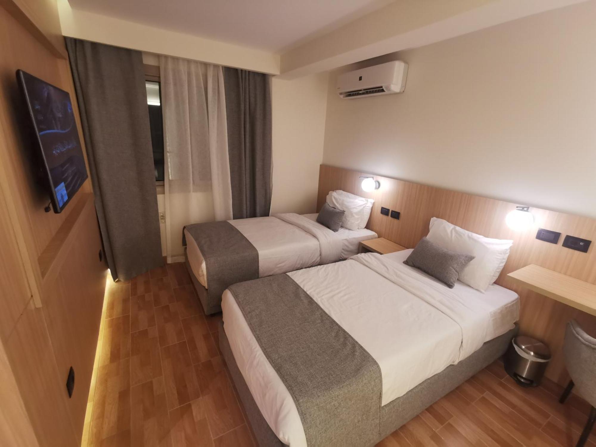 Hotel Plaza 